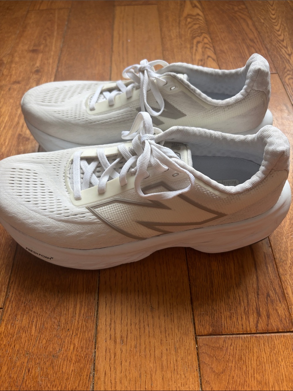 New Balance 1080 Women's White Running Shoes